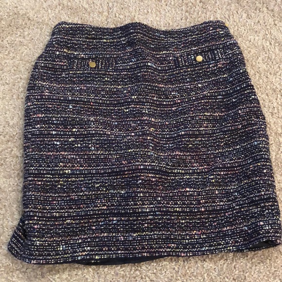 Navy- multicolored skirt LOFT - Picture 4 of 6
